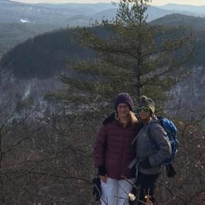 Meet your Posher, Dee